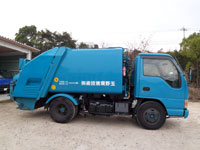 ゴミ収集車